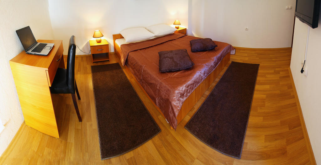 Guesthouse Liska Mostar Rom bilde